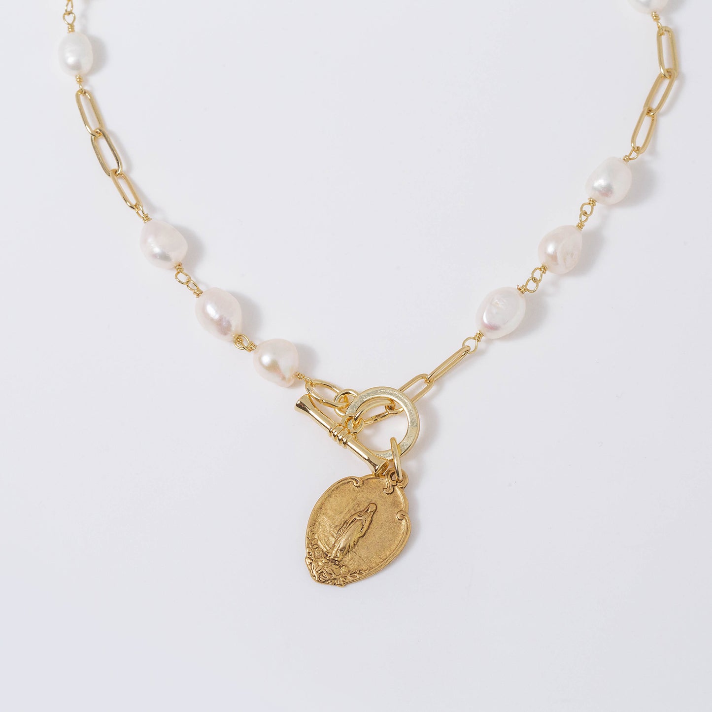 Shield of Mary Pendant Necklace