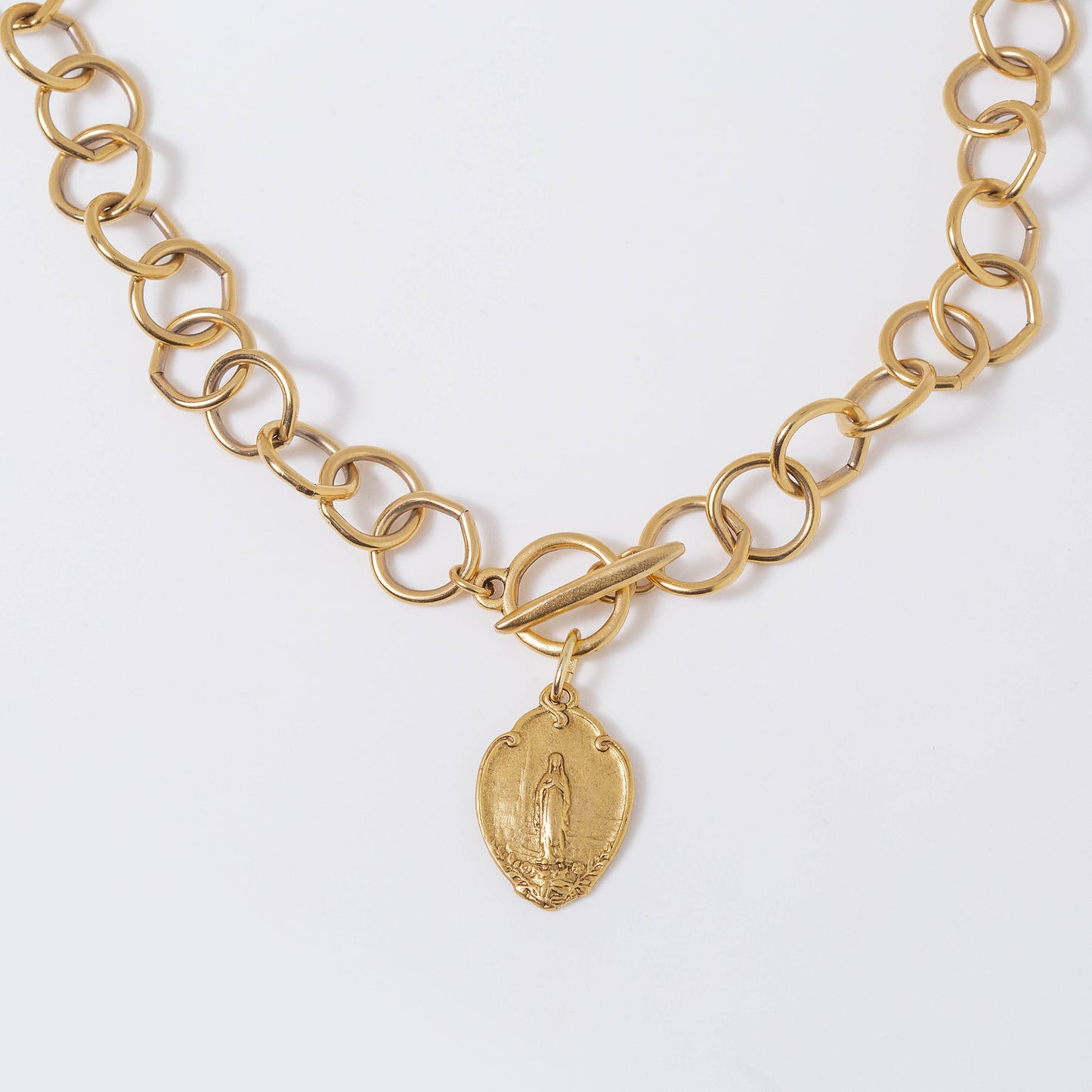 Shield of Mary Pendant Necklace