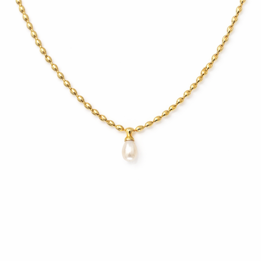 Dainty Pearl Drop Necklace