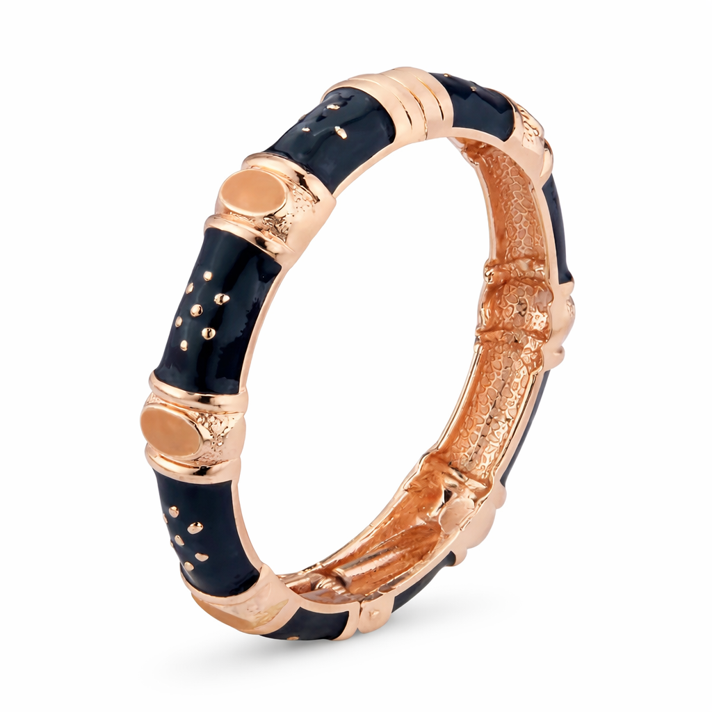 Lola Bangle