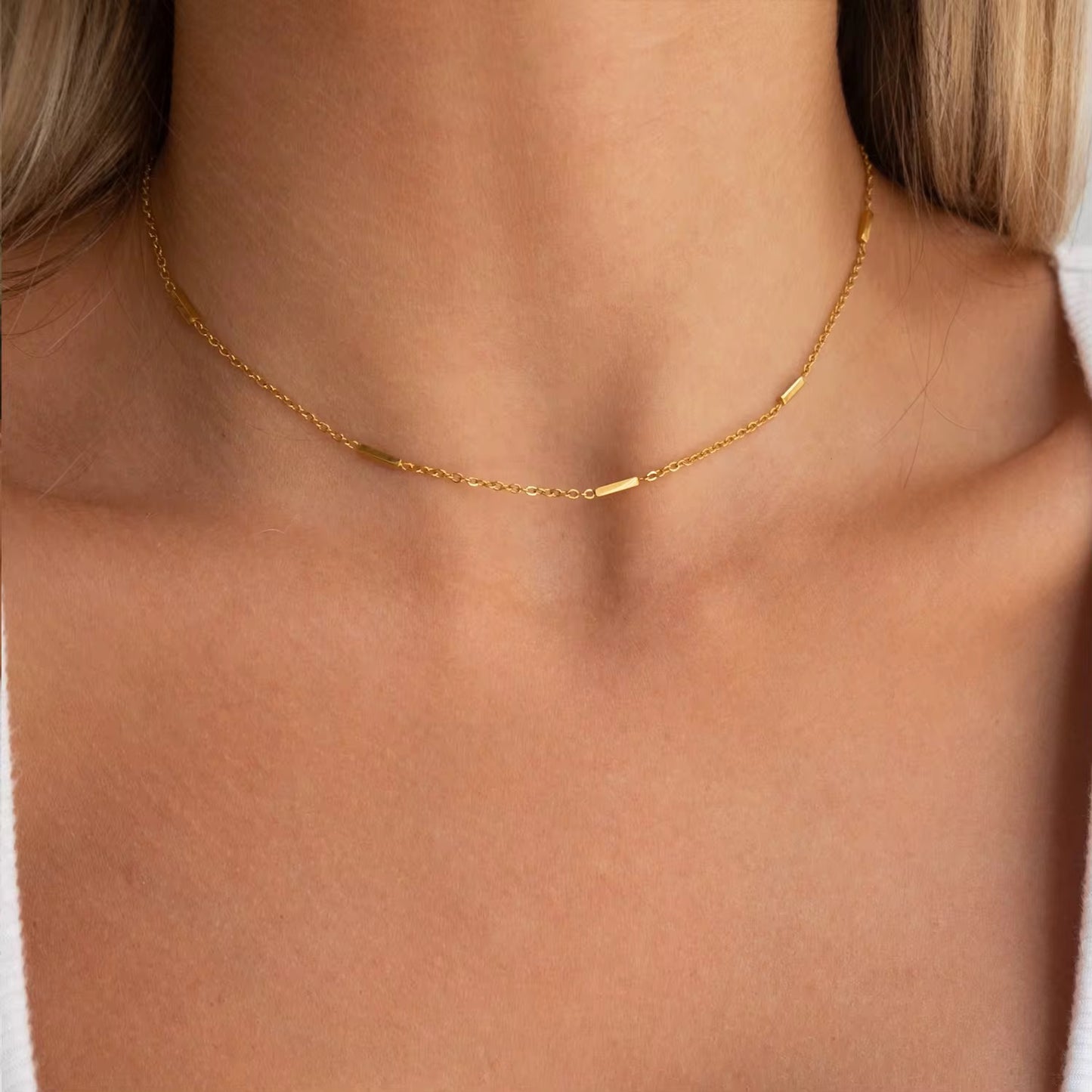 Auriana Choker