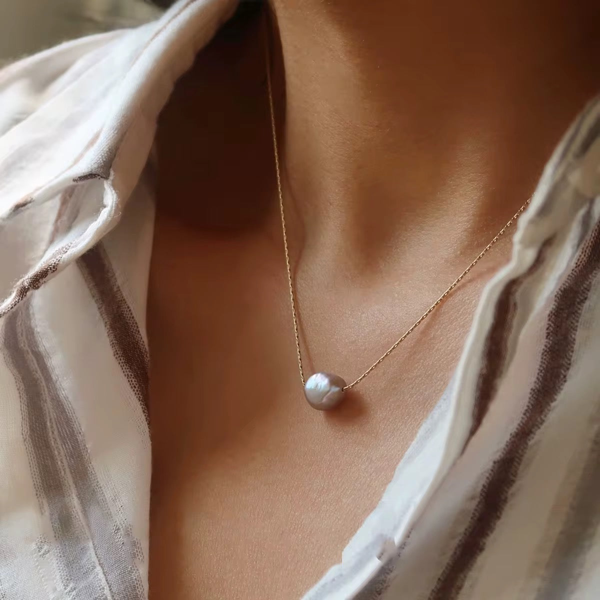Sole' Luxe Pearl Necklace