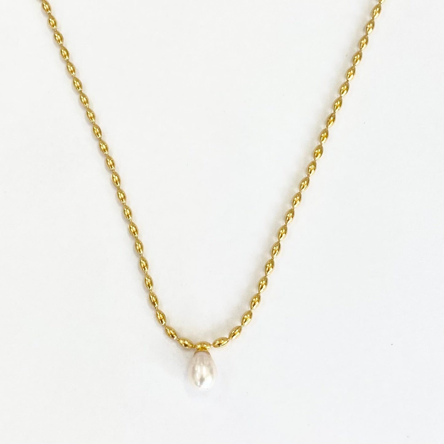Dainty Pearl Drop Necklace